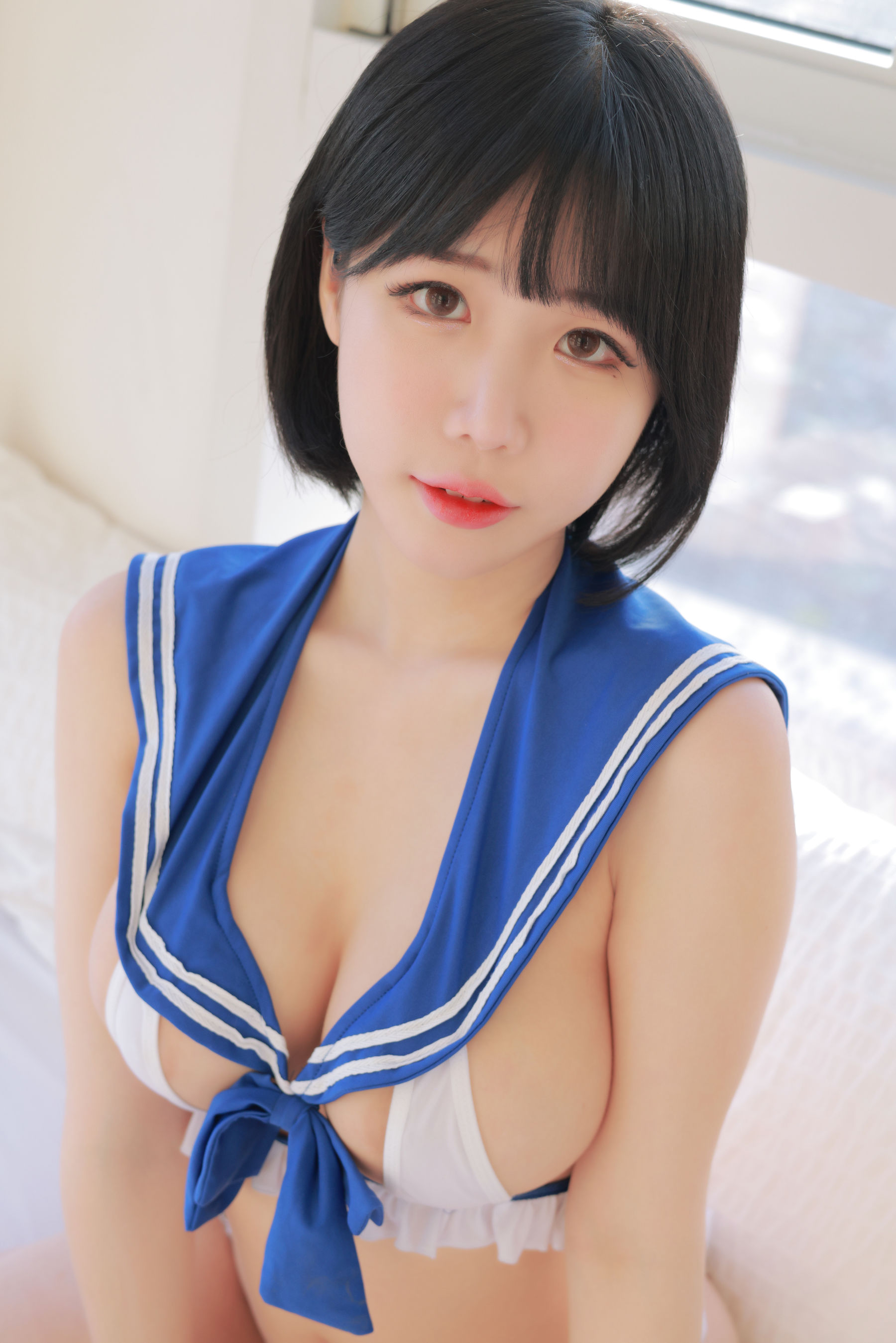 [福利COS] 韩网可爱性感网红Addielyn - Sailor GIRL/36P