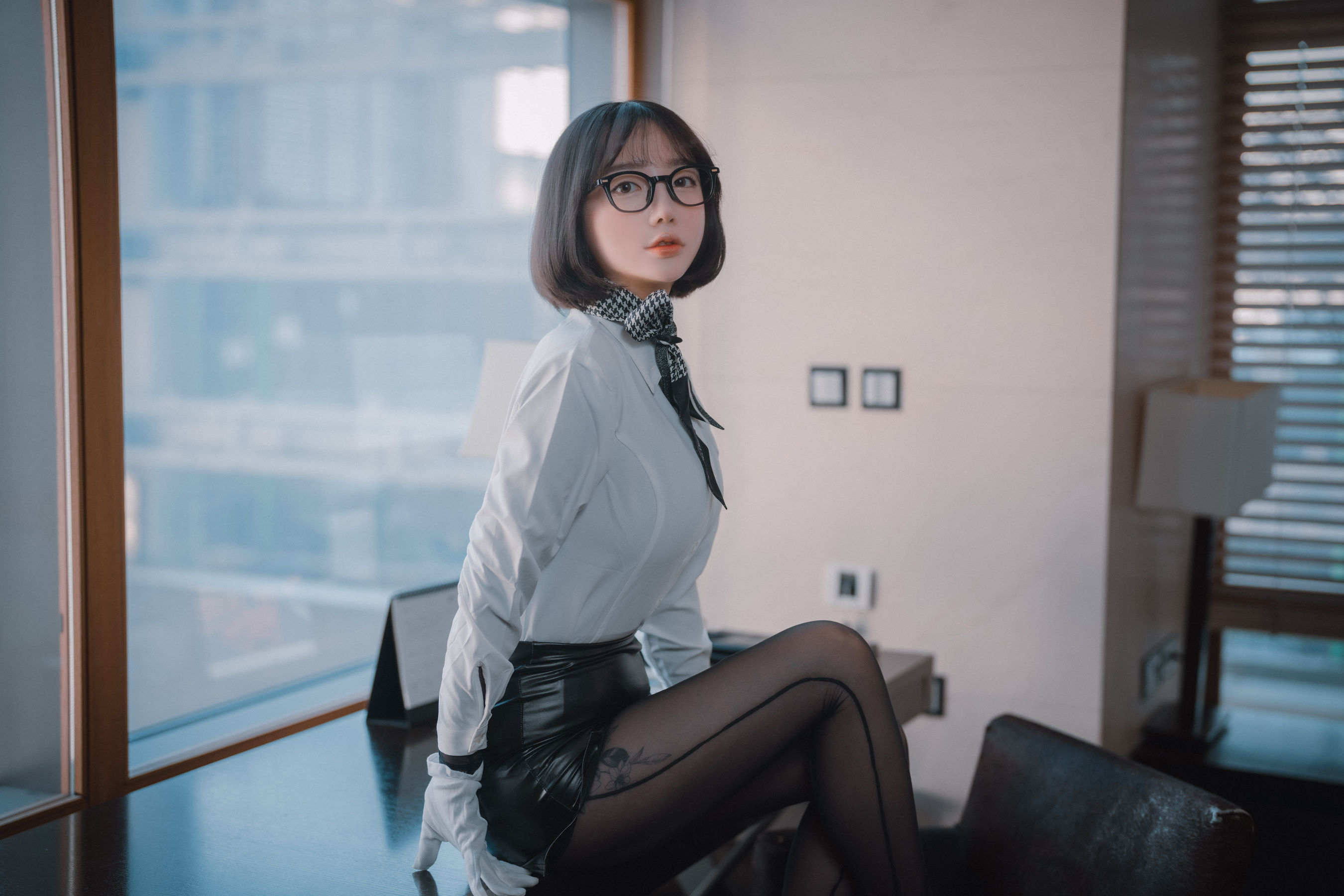 [DJAWA]  Yeeun - Naughty Supervisor   SP.Ver/70P