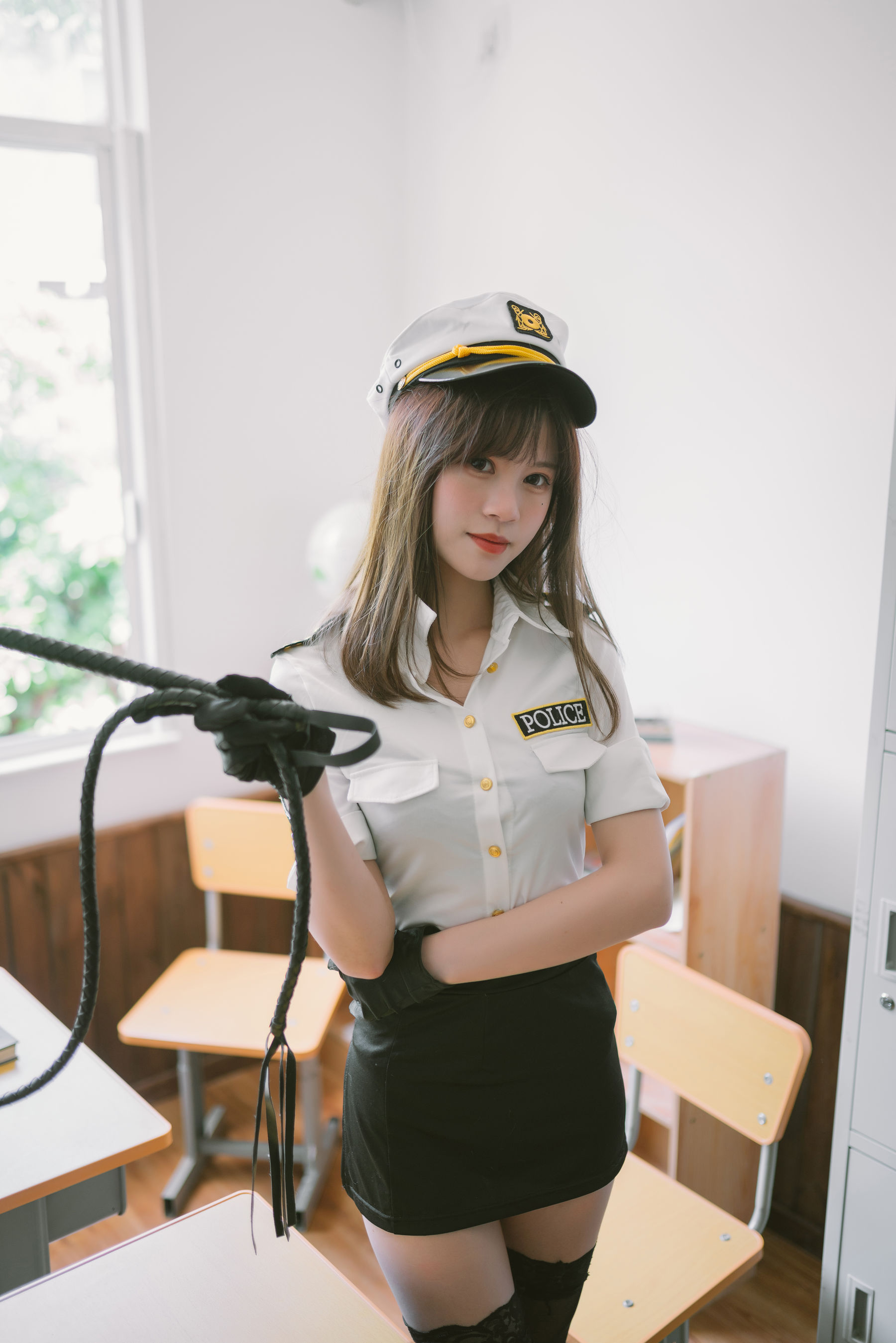 [COSPLAY][福利COS] 星黛鹿鹿(千反田鹿鹿) – 日常女警/33P免费观看