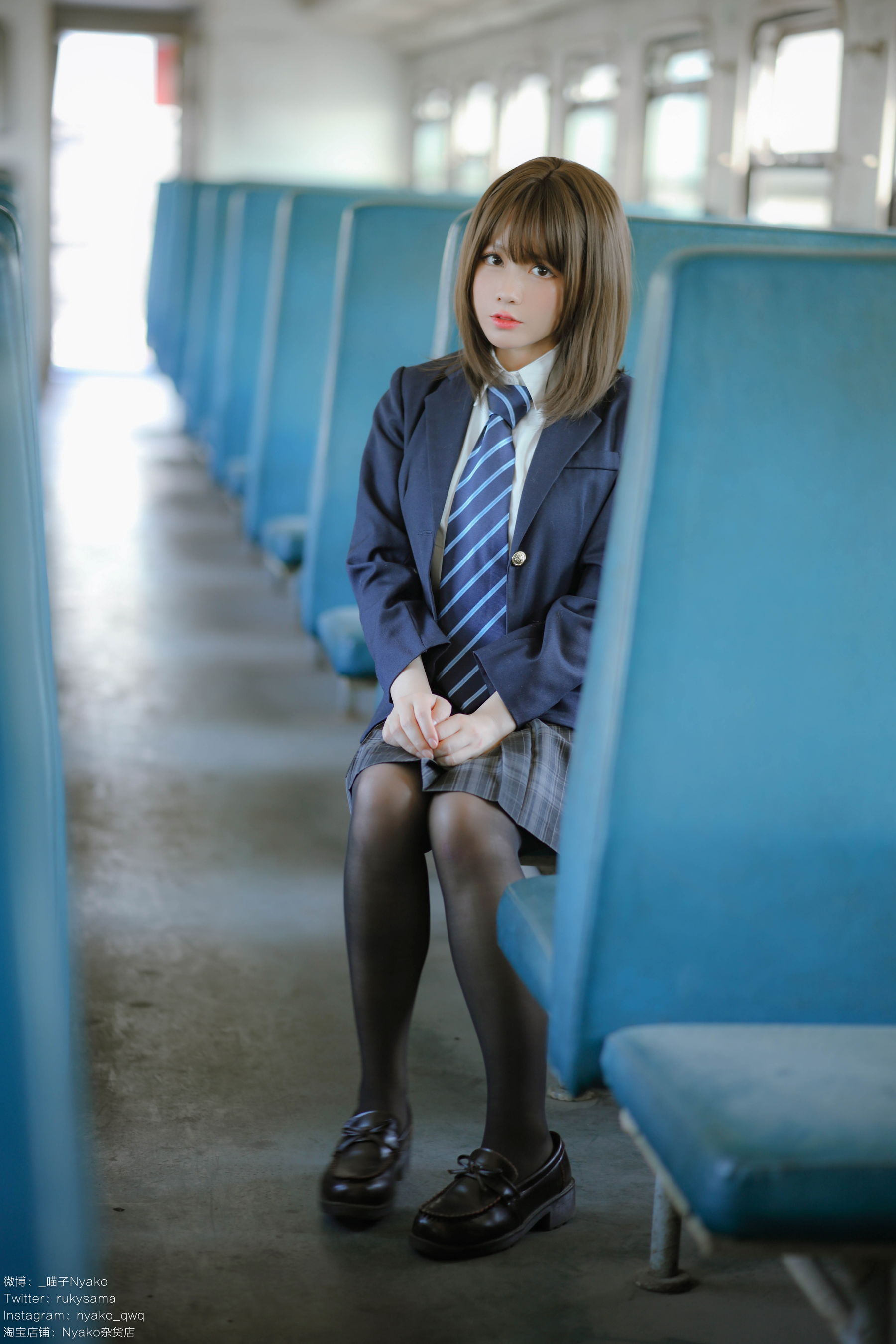 [COSPLAY][网红COSER] 萌妹子Nyako喵子 – 火车JK/80P免费观看